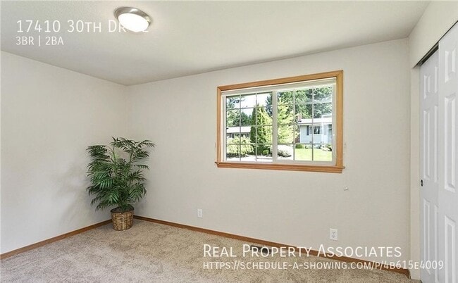 Building Photo - 17410 30th Dr SE