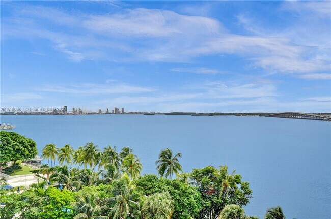 Building Photo - 2451 Brickell Ave