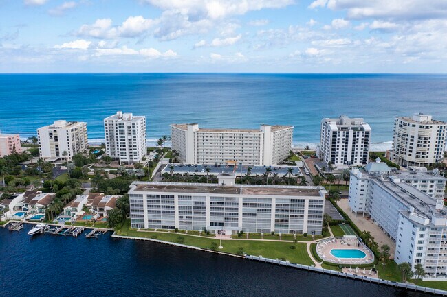 Building Photo - 3100 S Ocean Blvd