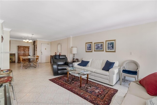 Building Photo - 245 18th St