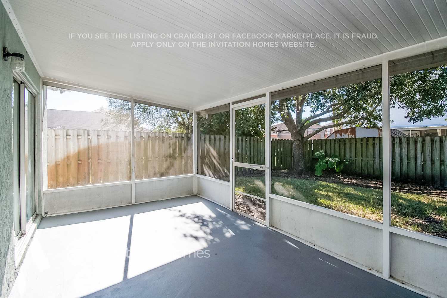 Building Photo - 62 Reeding Ridge Dr W