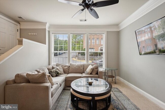 Building Photo - 15211 Lancashire Dr