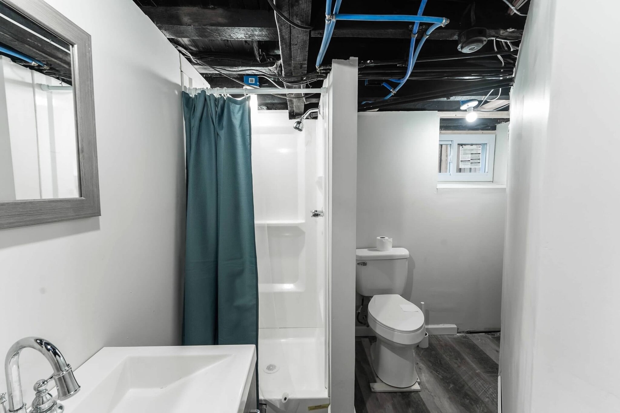 Basement bathroom - 3252 N Newkirk St