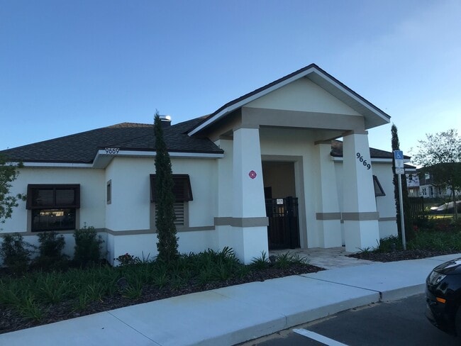 Building Photo - 3 bedroom Watermark  Winter Garden Townhouse for rent