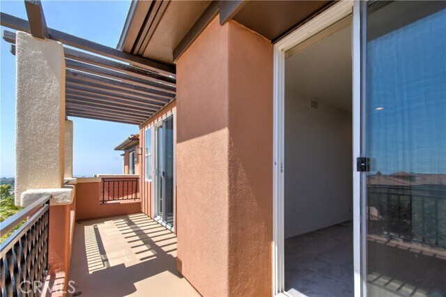 Building Photo - 15 Riva Dr