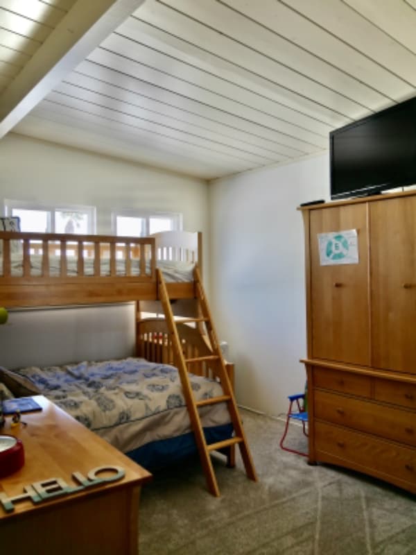 Building Photo - 1670 Seacoast Dr