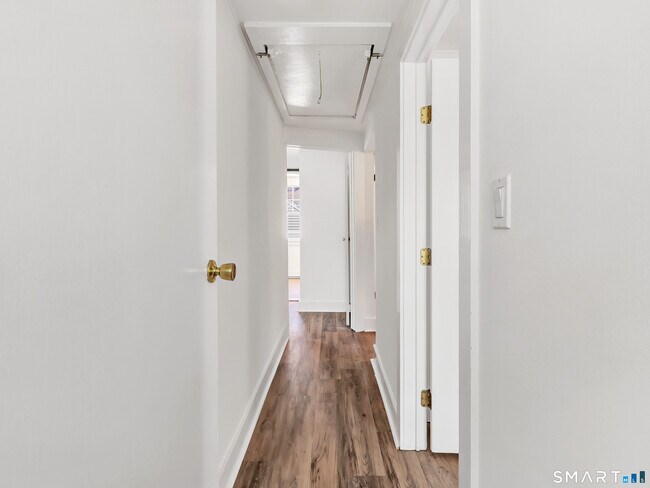 Building Photo - 41 Frisbie St