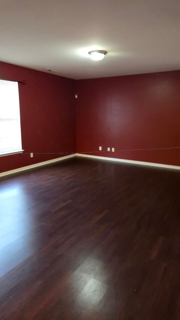 Building Photo - Spacious 4-Bedroom Home in Fiddlers Glenn ...