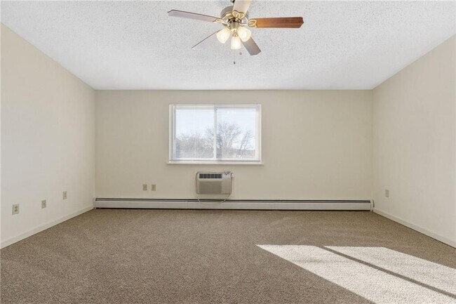 Building Photo - 66 Girard Ave