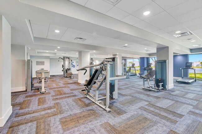 Building Photo - 6193 Pointe Regal Cir