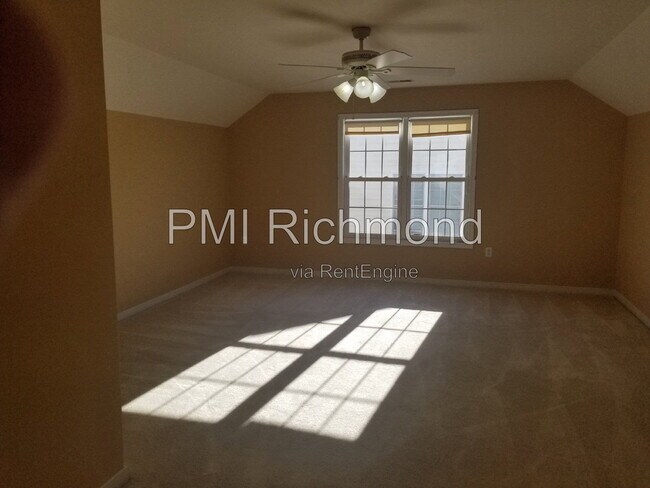 Building Photo - 14636 Sailboat Cir