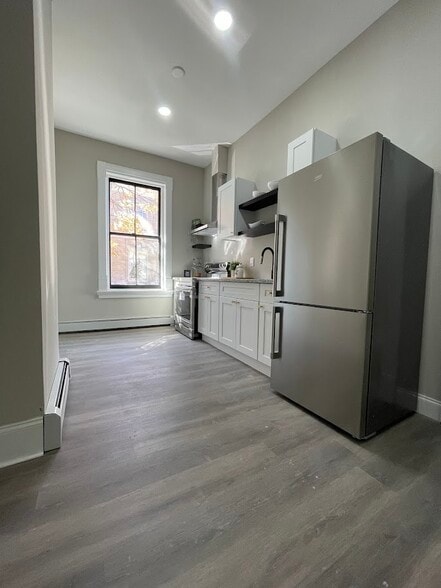 Building Photo - 150 S Franklin St