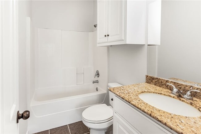 Building Photo - 3933 John Sharp Pkwy