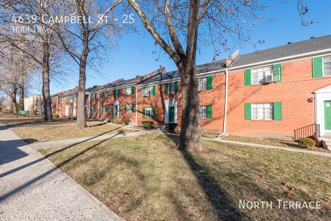 Building Photo - 1BR with Hardwood Floors Near UMKC