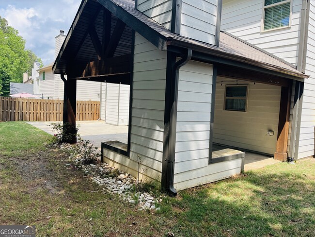 Building Photo - 369 Cliffhaven Cir