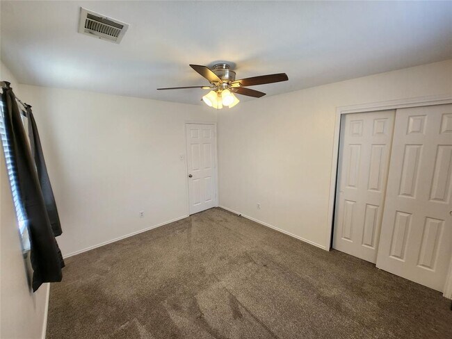 Building Photo - 5780 McNaughton