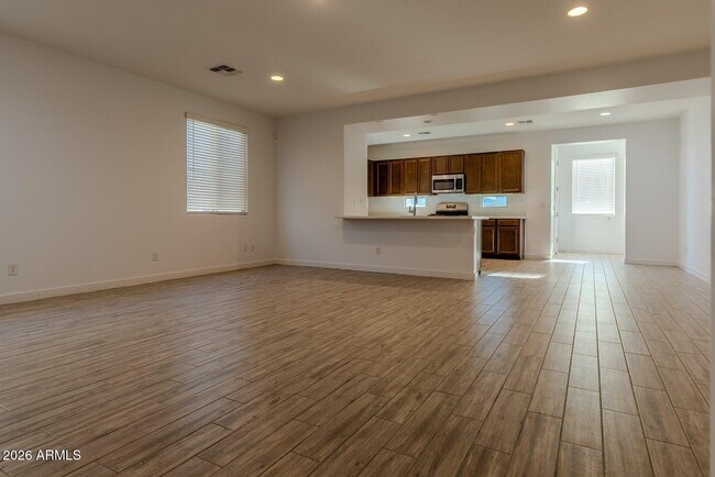 Building Photo - 3830 S 64th Dr