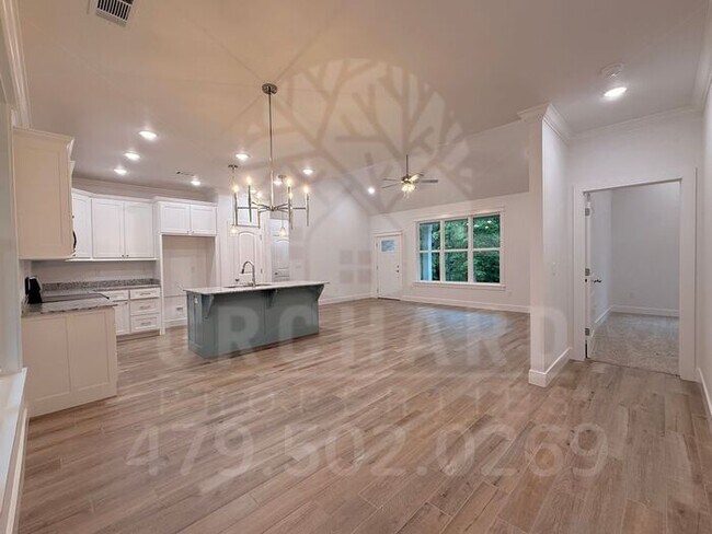 Building Photo - Bella Vista Single-Family Home- 2 Bed/ 2 Bath with Hobby Room- Stunning Ellison Plan