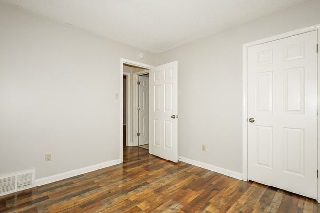 Building Photo - 3780 Westridge Cove