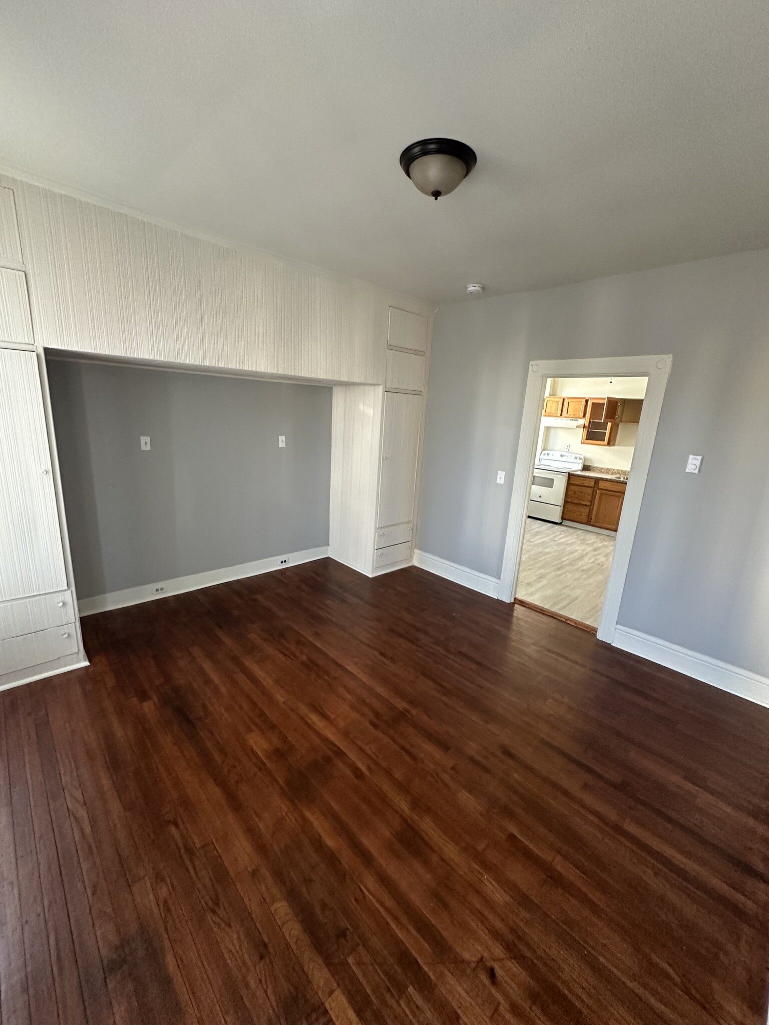 Building Photo - 64 McElwain Ave