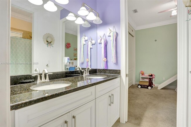Building Photo - 8840 S Miralago Way