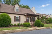 Building Photo - 1404 Quail Run