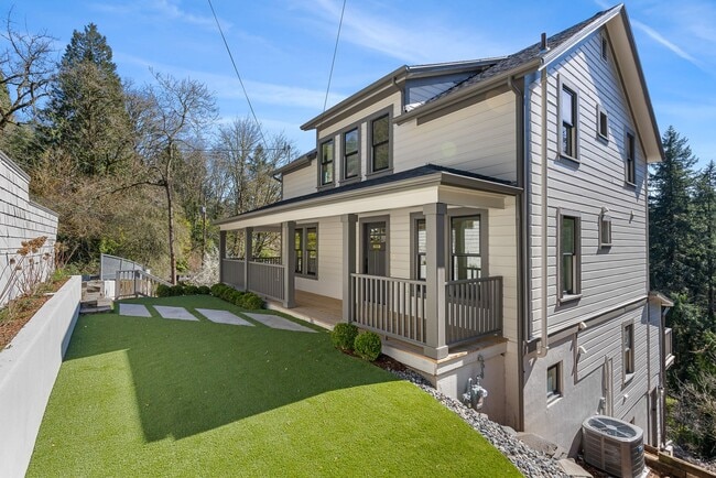 Building Photo - Freshly Remodeled Stunner Perched on the H...
