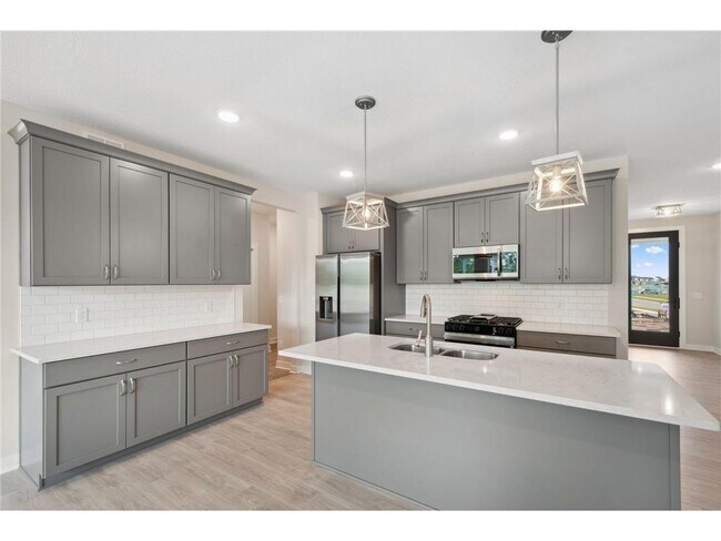 Building Photo - 13104 Ghia Ct NE