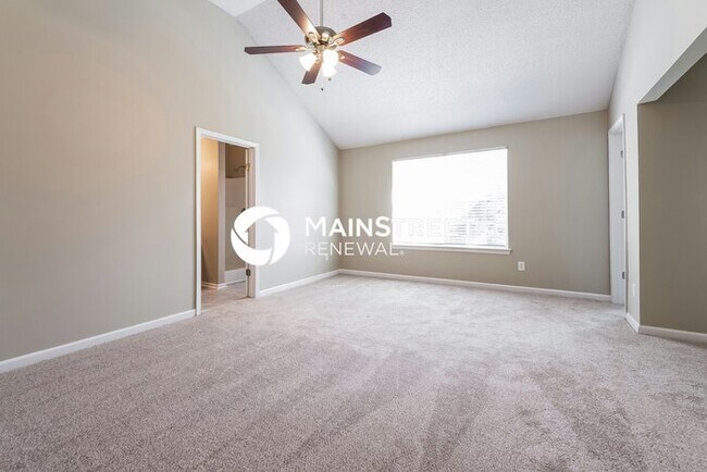 Building Photo - 5 Bedroom Pet-Friendly Home in Austell, GA with Main Street Renewal