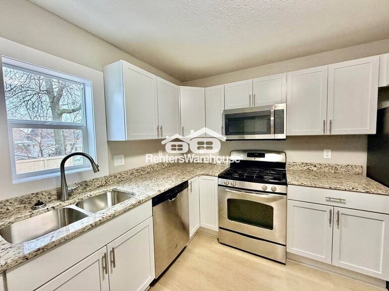 Primary Photo - 3623 SW 9th St