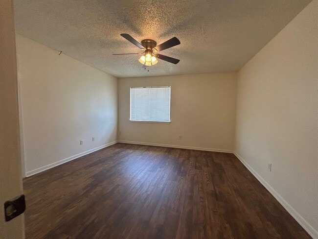 Building Photo - 2311 Whitlow Cove