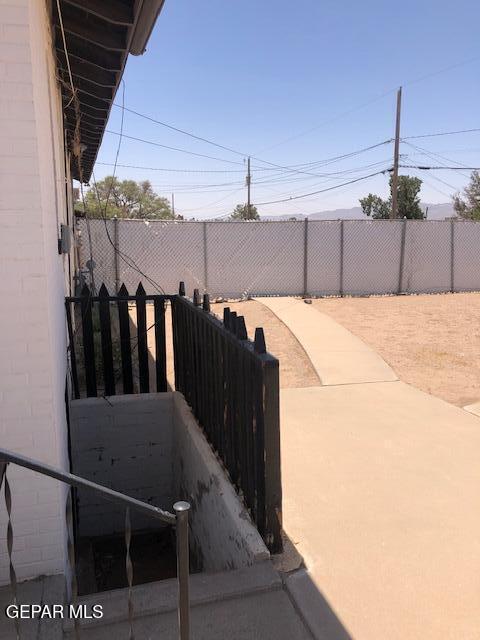 Building Photo - 1307 Chadbourne St