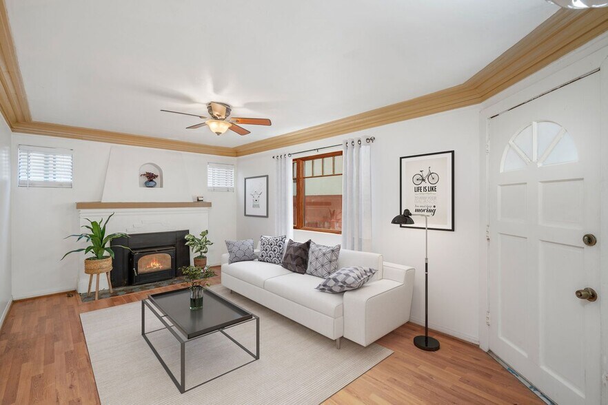 Building Photo - 832 Cypress Ave