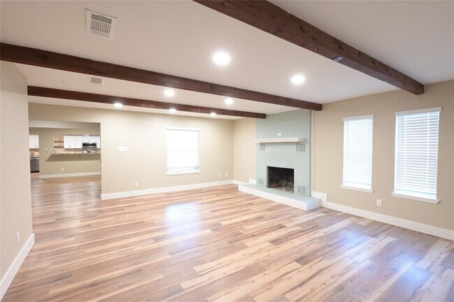 Building Photo - 2106 S Colorado St