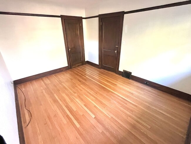 Building Photo - WILSM03