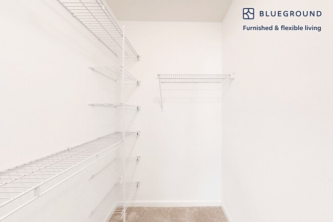 Building Photo - 80 North Centre Ave-SI FL3-ID2638A