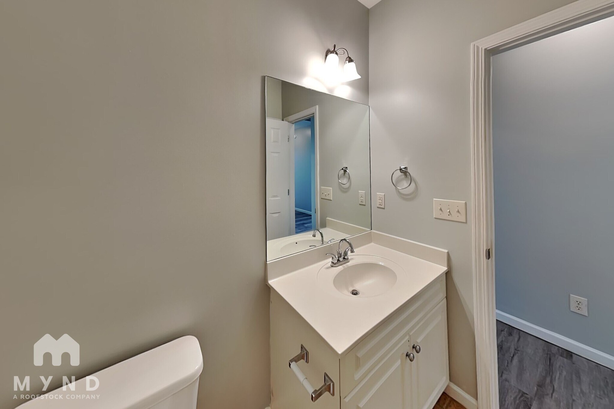 Building Photo - 1007 Riviera Dr