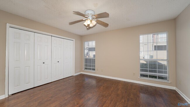 Building Photo - 126 Waters Edge Ln