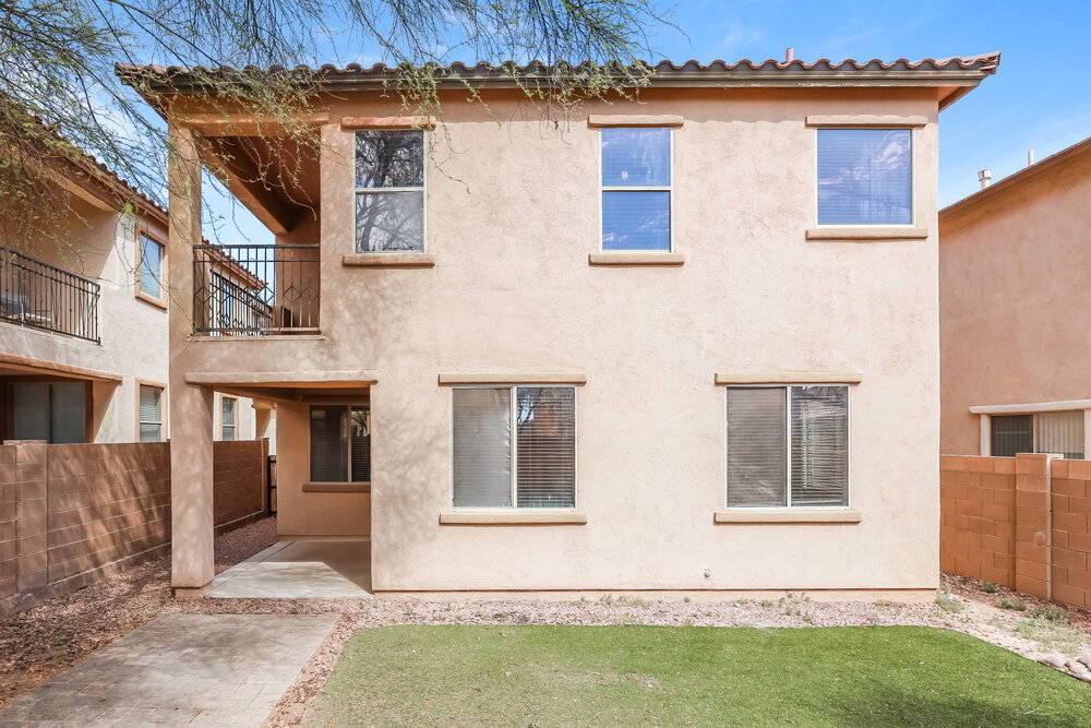 Building Photo - 462 E Calle De Ocaso