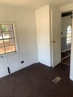 Building Photo - 179 Laurinburg