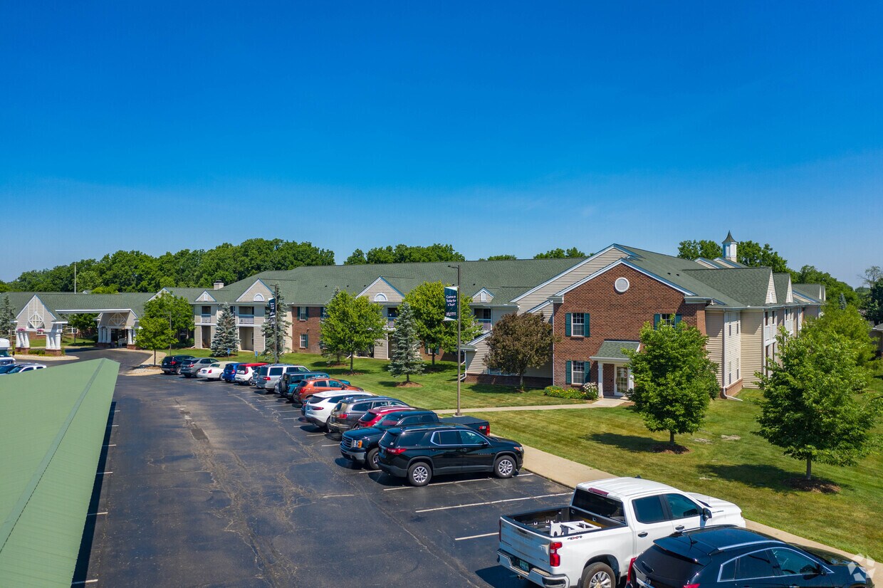 Grand Oak Tree Apartments Grand Ledge Mi Apartment Finder