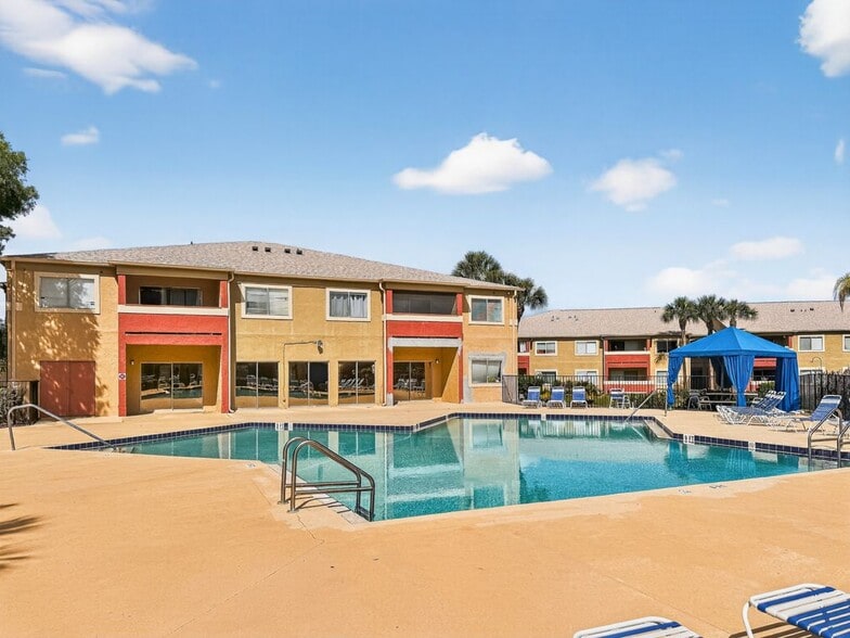 Building Photo - 602 Kenwick Cir