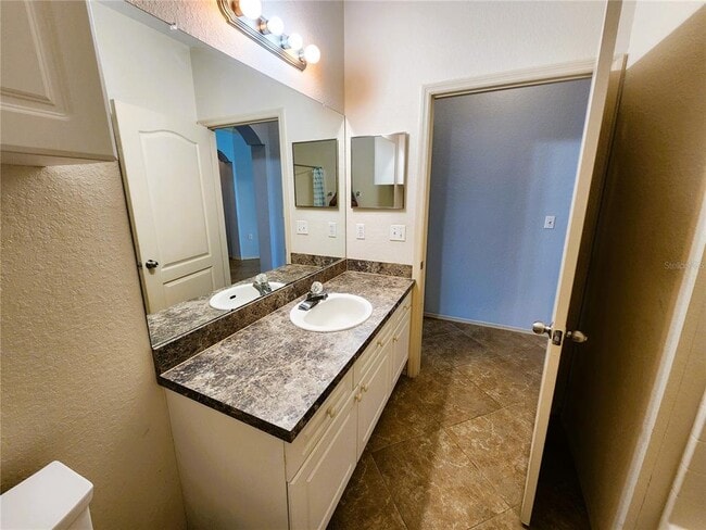 Building Photo - 2733 Via Cipriani