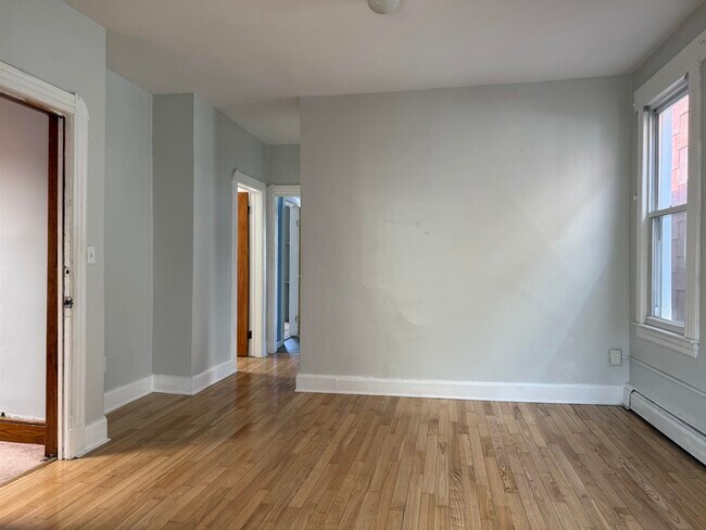 Building Photo - 205 Highwood Ave