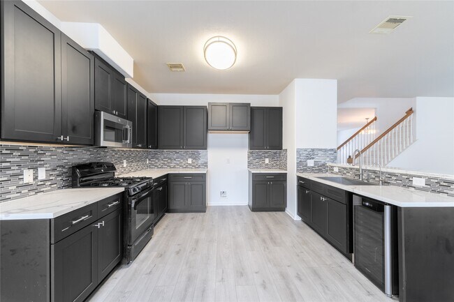 Building Photo - 21603 Crest Peak Way