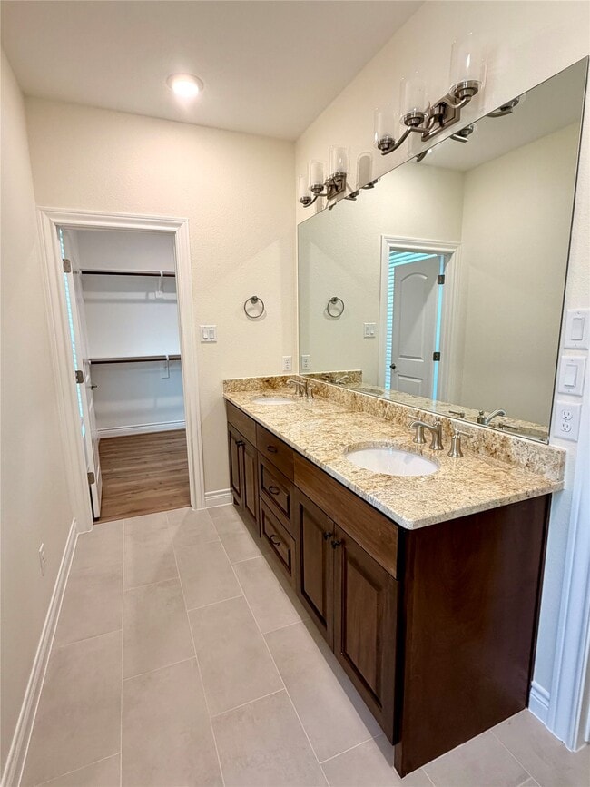 Building Photo - 12871 Oak Barrel Rd