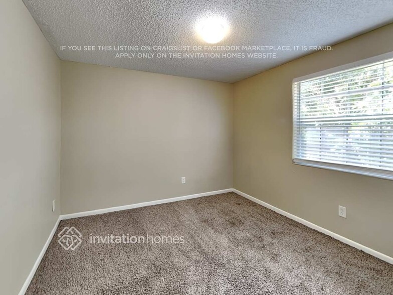 Building Photo - 12684 SW 144th Terrace