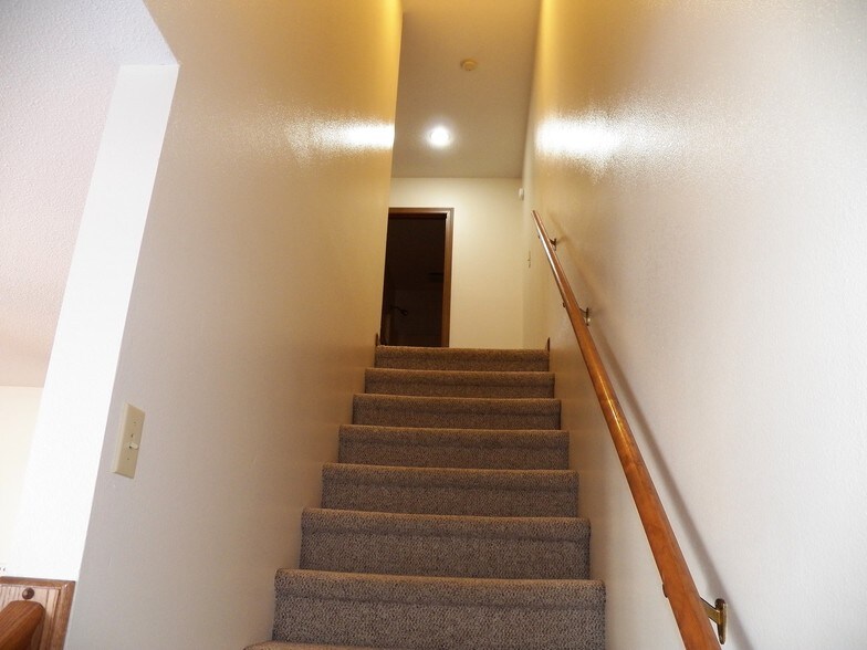 Staircase - 262 W Main St