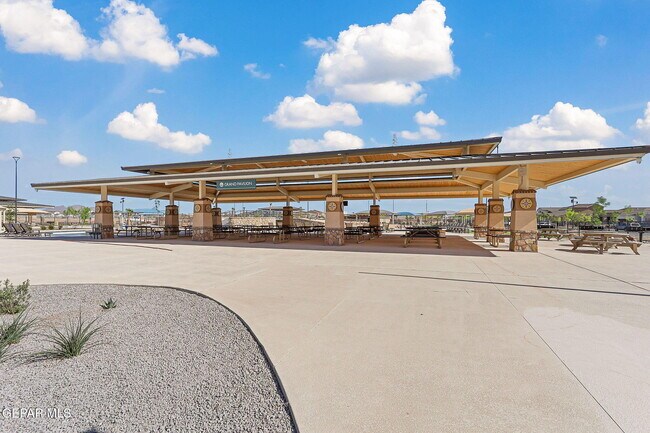 Building Photo - 11150 Blazing Star Pl