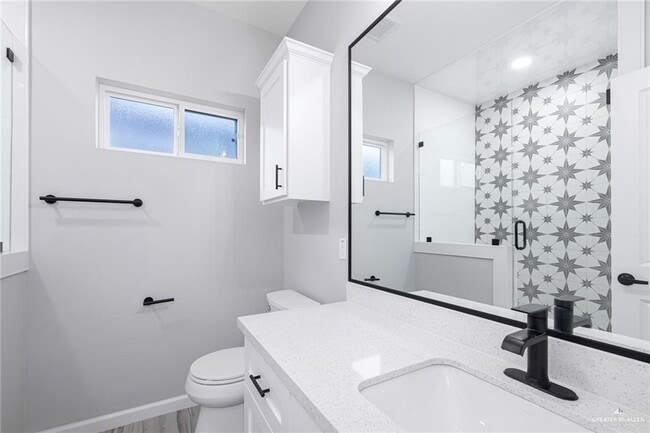 Building Photo - 19 Rabbit Run Ave